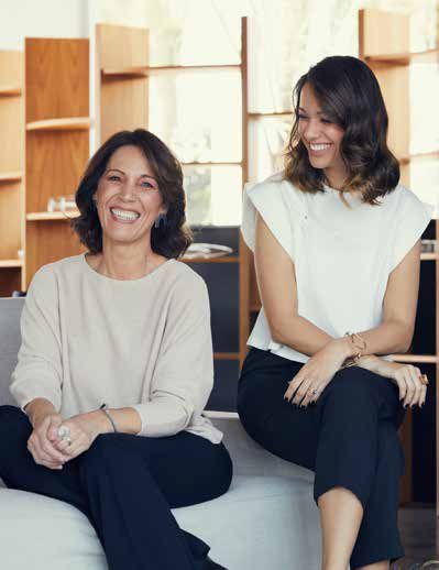 Luiza e Thaisa Bohrer, responsáveis pela decoração das áreas comuns
